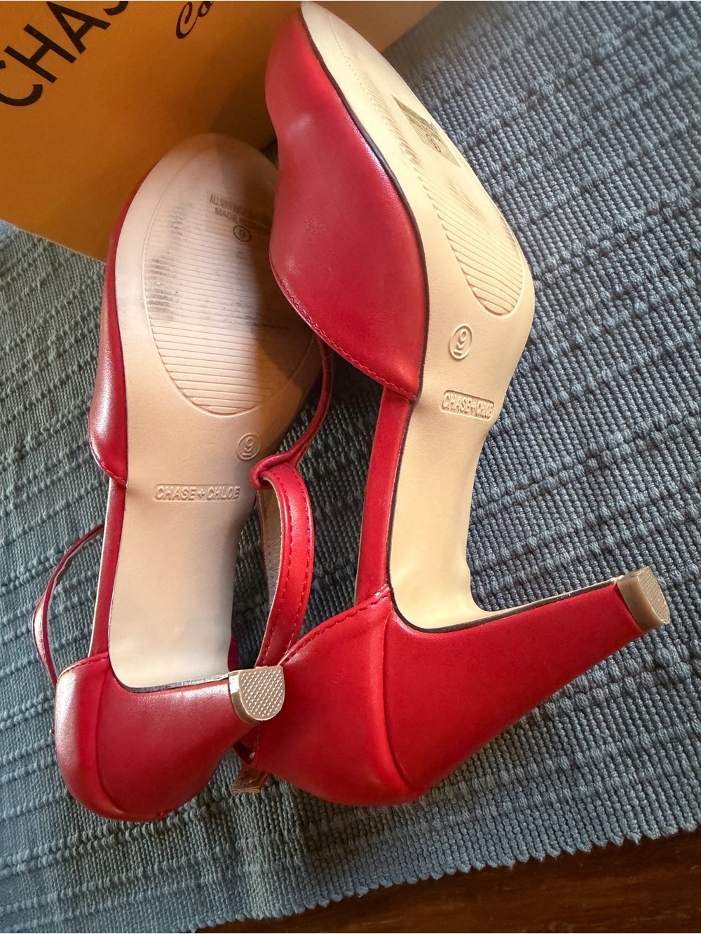 Chase + Chloe Comfort T-Strap Heels – Red – Women’s Size 9 – Like New - Picture 8 of 8
